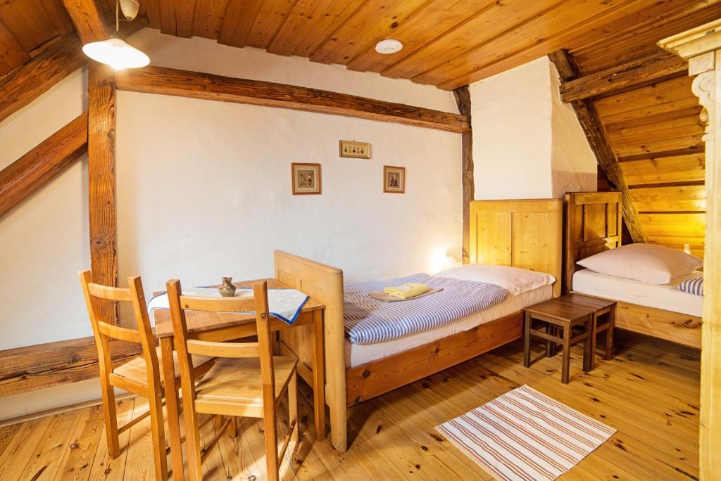 Banská Štiavnica Penzion Stary Hostinec מראה חיצוני תמונה