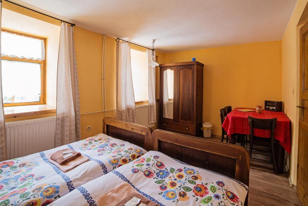 Banská Štiavnica Penzion Stary Hostinec מראה חיצוני תמונה