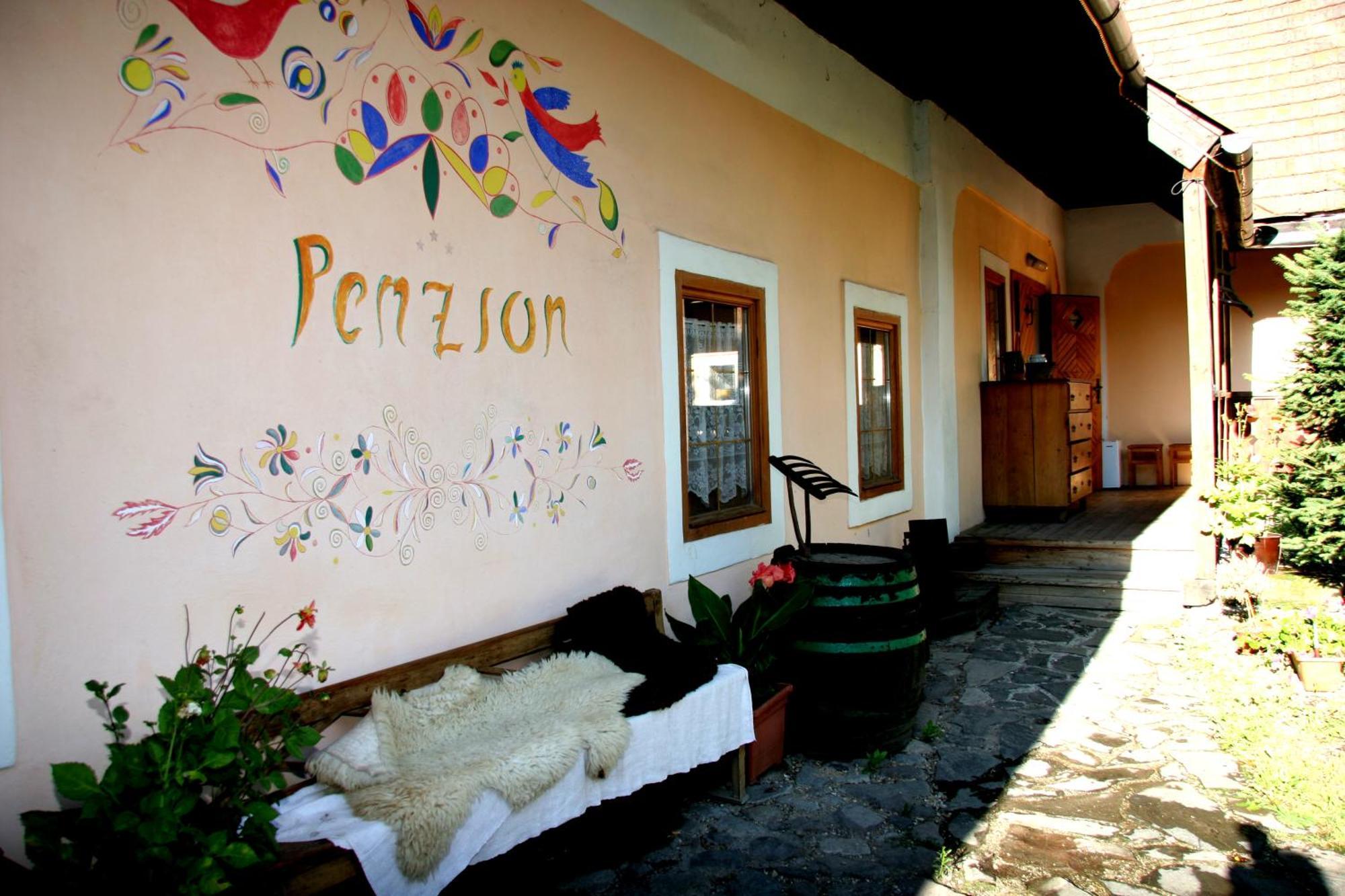 Banská Štiavnica Penzion Stary Hostinec מראה חיצוני תמונה
